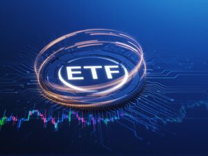 行业ETF风向标丨港股创新药ETF广发半日成交金额超50亿元，7只粮食ETF早盘涨幅超5%