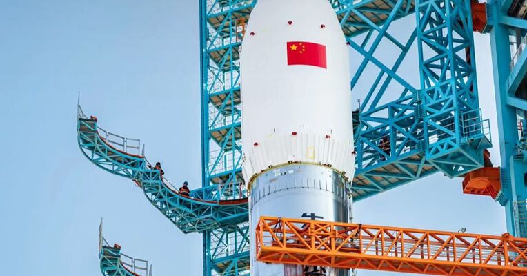 朱雀三号，成功回收，中国航天迎来历史性进展！中国实现火箭海陆回收双成功，为我国低轨互联网星座的高密度组网提供一个强有力的支撑