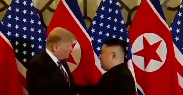 特朗普寻求今秋与金正恩会晤