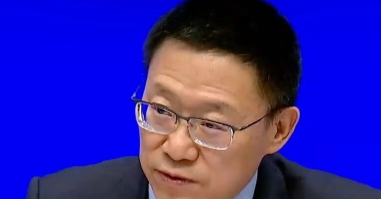 财政部：中长期将通过提升社会保障能力、收入分配制度改革等再分配调节，提升居民消费能力