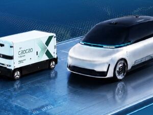 营收破百亿元、亏损连续收窄！曹操出行中报出炉：Robotaxi与海外布局探索新增长极