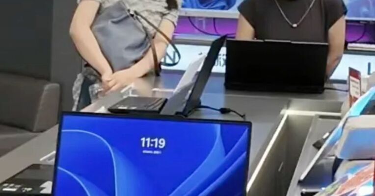 开学三件套齐涨价，不少家长直呼吃不消了：预算直冲20000元，提醒：理性消费，按需选购