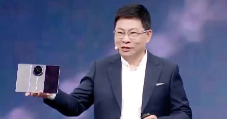 “韬定律”从理论走向终端  华为新款三折叠首发搭载麒麟9050Pro 时隔六年，再次发布高性能芯片