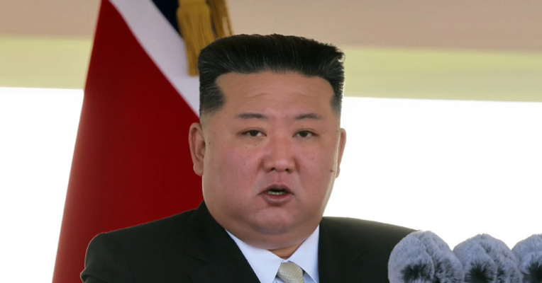 朝鲜：美日韩三角军事共助体系正逐渐变成攻击性实体，如果美及其盟国企图同朝鲜进行新的军事对抗，朝鲜也将采取强有力的应对措施