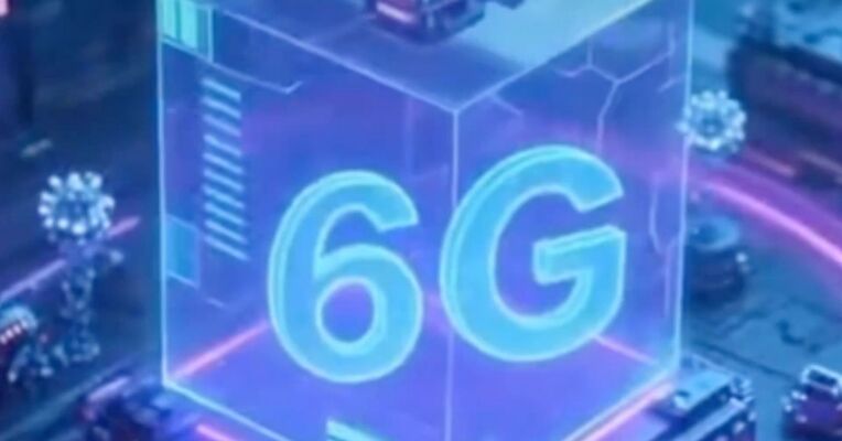 6G基站、6G智能手机要来了 工信部印发规划作出详细部署：基于开源鸿蒙等研发支持智能体通信、环境感知等功能的操作系统