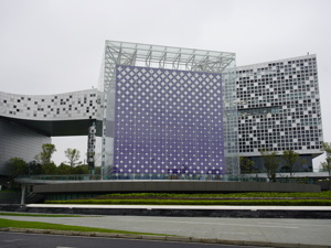 全国一张网，新一轮城市算力“卡位战”打响