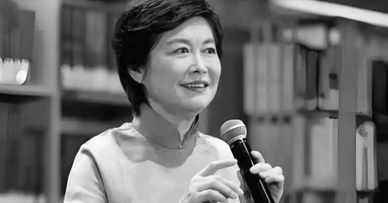 主持人敬一丹去世，曾连续三届获得“金话筒奖”；白岩松追忆敬一丹：我和大姐并肩同行超过30年，再也不会有这么好的搭档了
