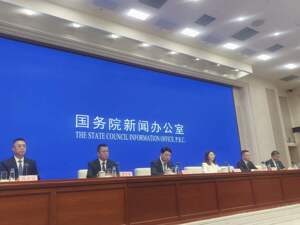 中国证监会：要引导上市公司压缩账期，及时支付中小企业款项