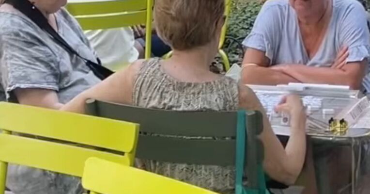中国麻将为何席卷美国夏令营？