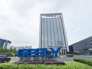 并非宁德时代单方面收购！吉利电池资产调整背后：合资公司接手在建电池产能，自研仍占大头