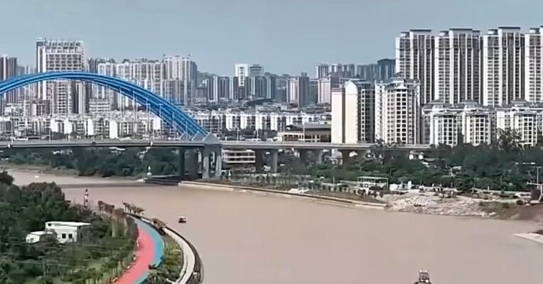 平陆运河今天通航，西南从“内陆”变“沿海”，世纪梦想照进现实！