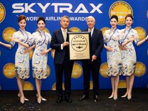 十五载五星荣耀！海南航空再度斩获SKYTRAX多项大奖 跻身全球航司TOP10
