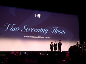 陈可辛回归现实题材，新作《明天，会更好》多伦多首映反响强烈
