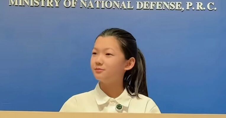 气场全开，格局宏大！13岁武汉女生演讲视频走红，网友赞叹：少年强，家有望，国必强，本人回应：想成为撒贝宁那样的主持人