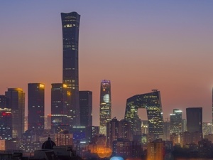 5万亿大市，“开抢”年轻人