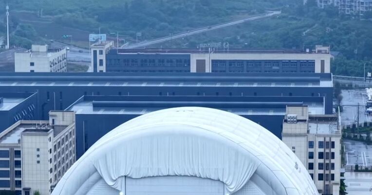 全天候浮空器“云哨M1000-CNS”在四川自贡荣县发布  为低空运行提供可常态化部署的空基平台