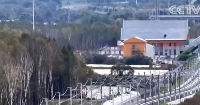 我国最北高铁哈尔滨至伊春高速铁路正式通车 两地最快可以2小时左右互达