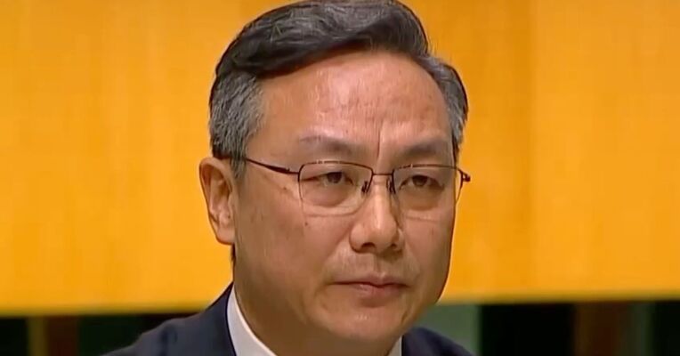 中方：《联合国宪章》“敌国条款”不容删改，坚决遏止日本“新型军国主义”披着“国家正常化”外衣滋长成势、祸乱地区、为害世界