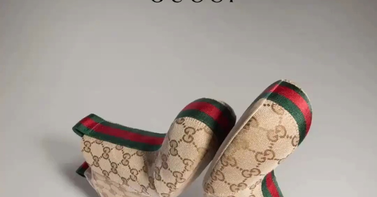7050元/双！Gucci推出“中国制造”新款运动鞋打破“意大利制造”传统