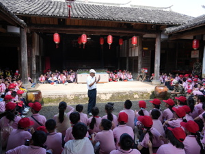 烽火忆长征 青山见振兴——走进福建长汀，解码革命老区的新时代答卷