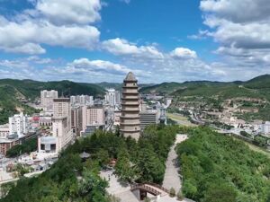 传媒人重走长征路丨延安：长征的落脚点与新的出发点