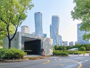 携手宁德时代推进五款换电新车！引望向补能服务延伸智驾生态，CEO靳玉志回应合作新动向