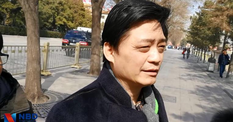 两会最前线：全国政协委员崔永元谈文化产业发展
