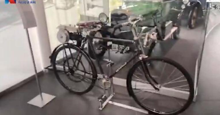 每经记者参观奥迪博物馆 从发动机自行车开始