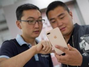 新款iPhone至少发生5起“爆裂” 客服：大部分问题或为运输不当