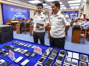 个人信息贩卖案追踪：通话几分钟 月入数万元