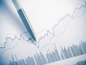 郑眼看盘：国庆期间利好较多 可松手权重股