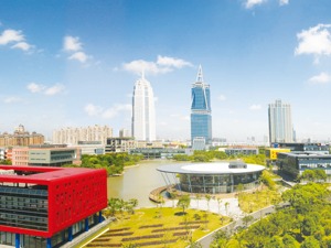 专访 | 上海自贸区第五年，制度创新的突破口在哪里？