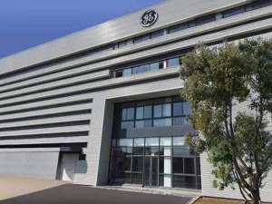 股价跌跌不休，高管纷纷辞职 通用电气新CEO如何挽回生机？ 