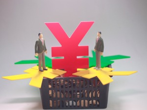 人民币回吐涨幅成“深V”走势 未来“剧情”将如何上演？