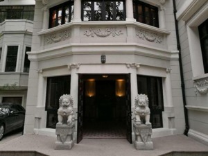 老建筑保护现“新模式”：企业参与 让百年老宅换新颜