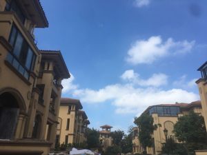 光明地产加速资金回笼 子公司出售江苏淀山湖稀缺项目