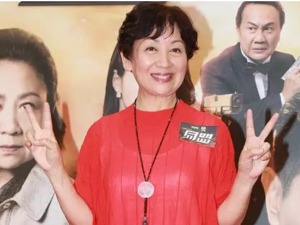 女明星上了岁数怎么办？鲍起静告诉你：演妈妈很有前途