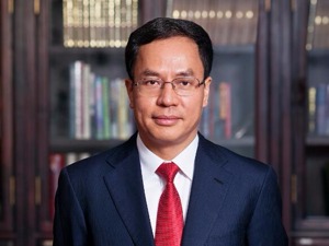 汉能控股集团董事局主席李河君：坚持实业报国 专注清洁能源