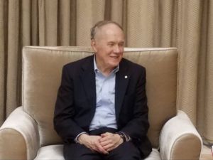 诺贝尔经济学奖得主：成都在城市竞争中将吸引更多资源
