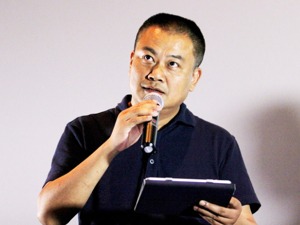 拍出广告盈利过亿的纪录片、从工作28年的央视离职……他的勇气竟来自于马化腾？