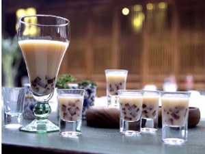 你还会喝吗？上海27家奶茶店实测：1杯奶茶=13块方糖