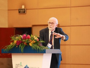 全球城市竞争力项目主席、美国巴克内尔大学教授彼得·卡尔·克拉索：中国内陆城市可借鉴匹兹堡“宜居模式”