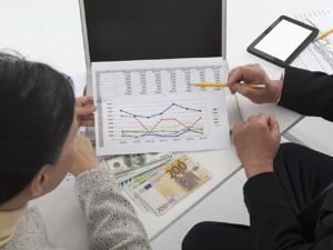 中国联通创2个月新高2日累涨4%，中国建筑再创1个多月新高！明日留意这只工程建设股