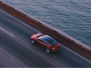 仅完成计划的18%  特斯拉Model 3产能瓶颈竟是电池惹的祸