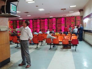 汉鼎宇佑出让3.5%微贷网股权预增亿元净利  合作方及趣店股东接盘