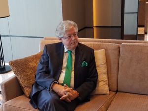 瑞士驻华大使戴尚贤：瑞士传统金融业谋求创新 中国科技将提供帮助