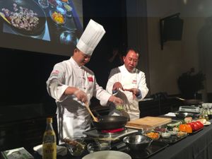  跨洋后贵10倍  花椒、郫县豆瓣让美国人爽翻、成都企业赚欢