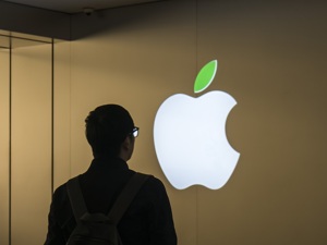 囤积iPhoneX，“黄牛”赔到“怀疑人生”？