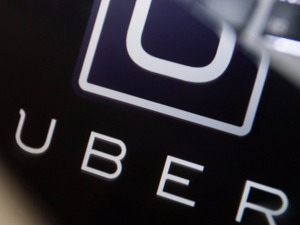 Uber同意软银入股 交易价值或达100亿美元
