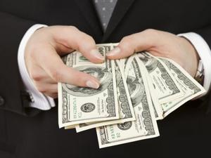 有钱人正变得更有钱，瑞士信贷称1%的人已坐拥全球半数财富
